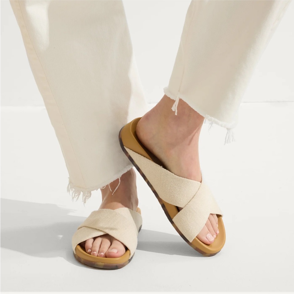 Rothy’s The Weekend Slide